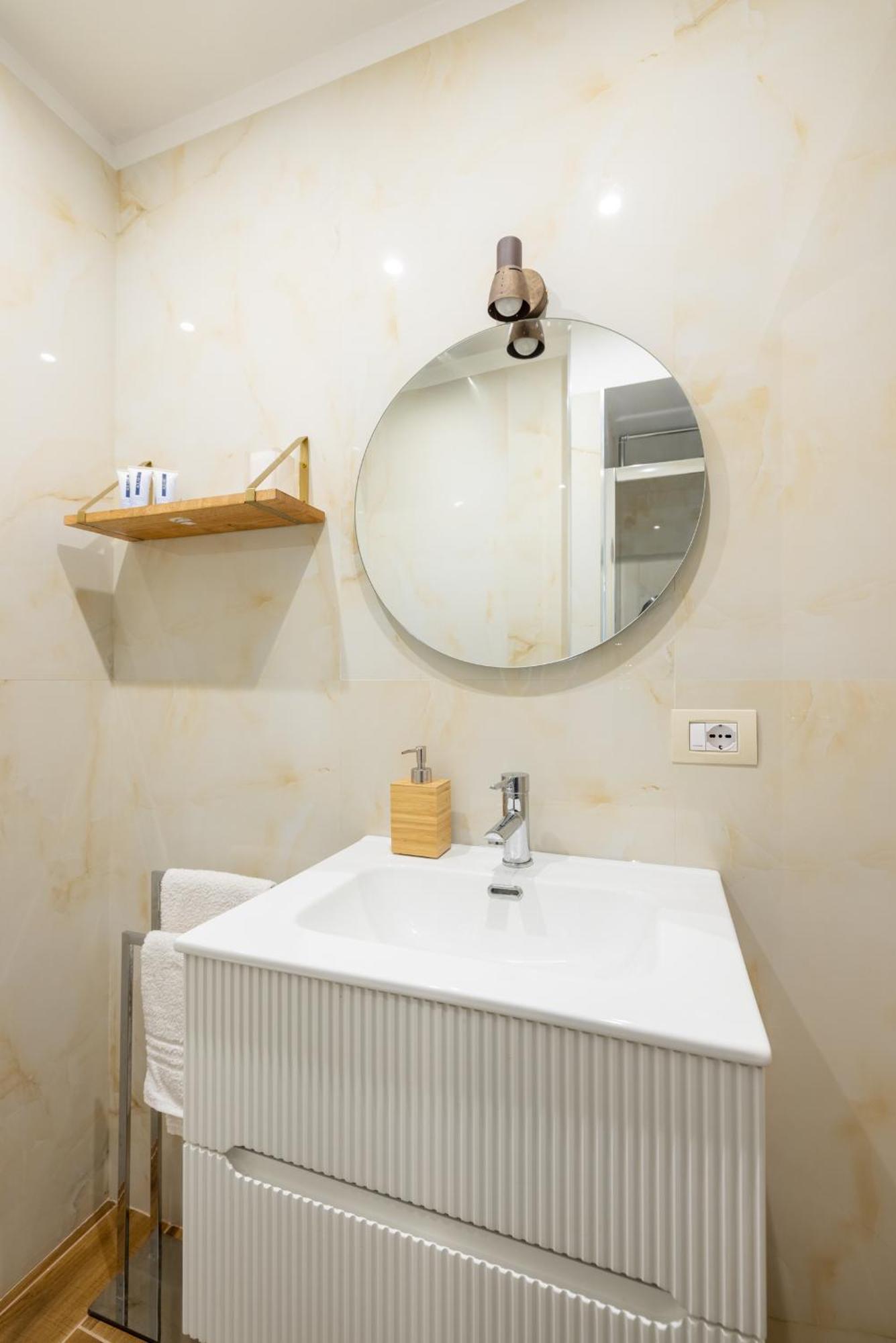 Pantheon Apartments - Piccola Roma מראה חיצוני תמונה